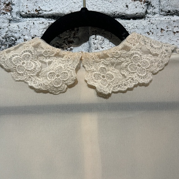 Vintage Lace Blouse by Gemilli - Picture 8 of 10